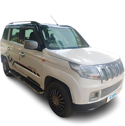 Mahindra TUV300-img